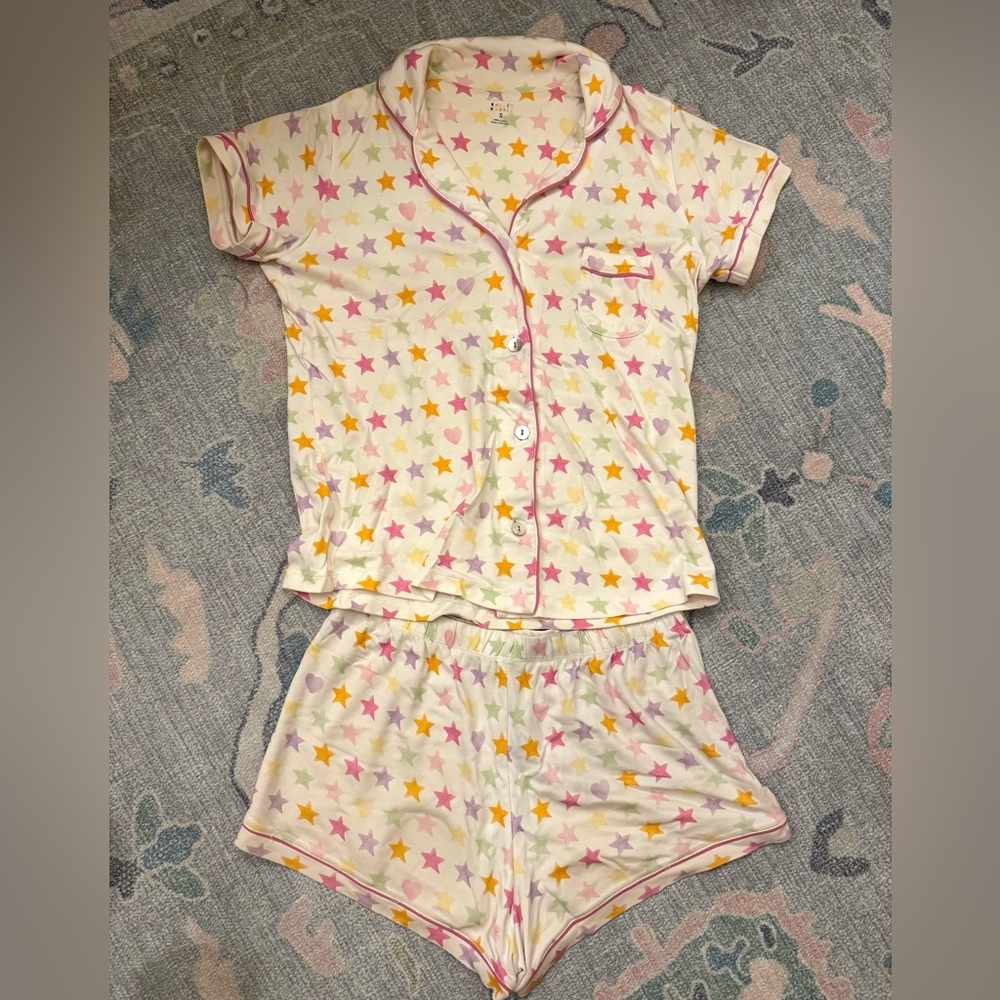 Roller Rabbit Pajama Set - Picture 4 of 6